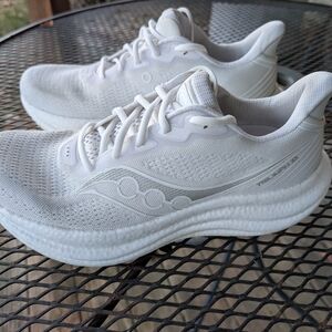 Saucony Men's Triumph 23 White